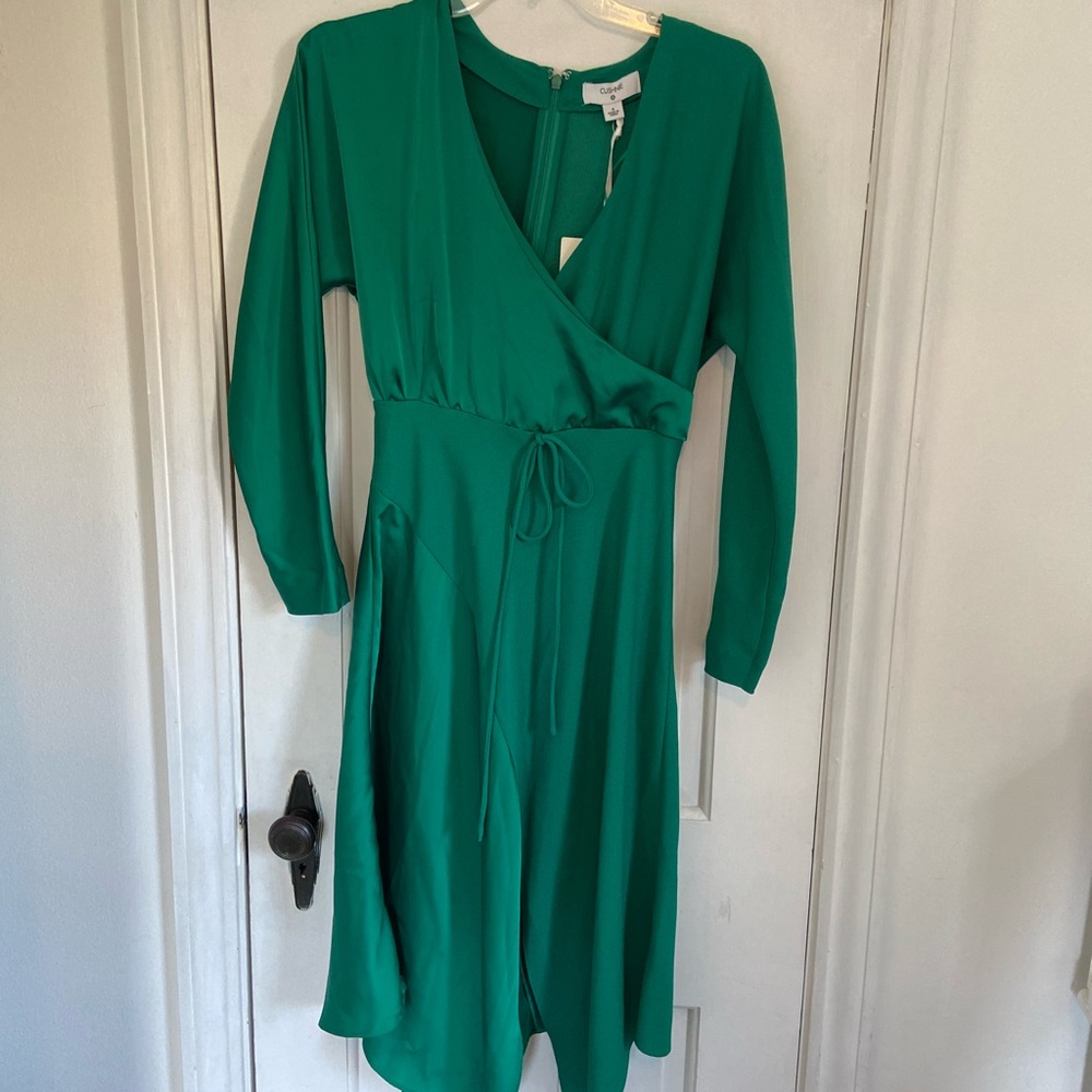 NWT Two material green dress